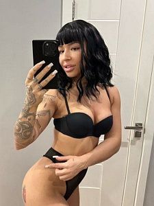 Арина, Брюнетки - фото