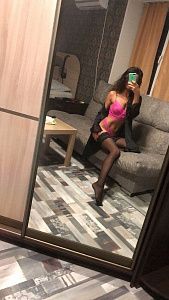 Детализированные фото и отзывы Адрианна