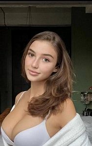 Юля — фото и список услуг