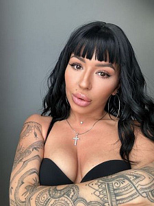 Брюнетки, Арина - фото и отзывы