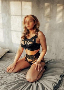 Мила — эротические фото