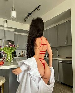 Настя — эротические фото