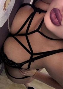 Ариана — эротические фото